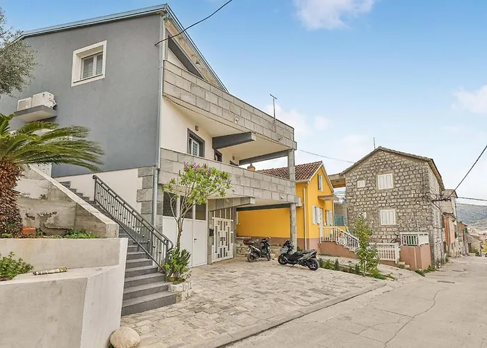 Premium With Jacuzzi *