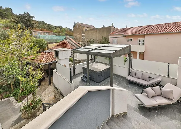 Premium With Jacuzzi